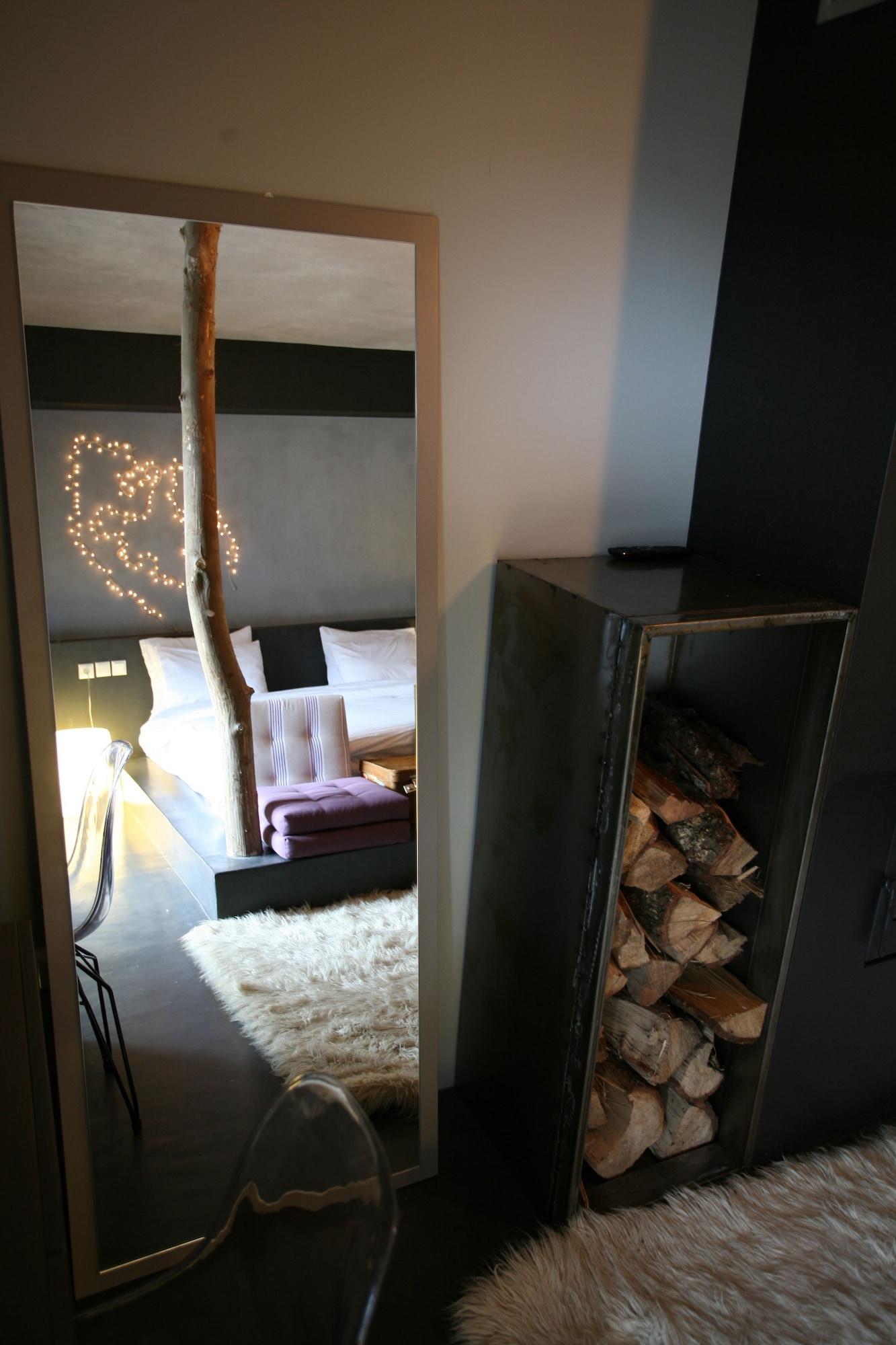 Oniropetra Boutique Hotel Karpenísion Extérieur photo